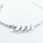 צמיד חרוזים תליוני לב חלולים